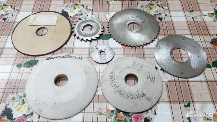 Фрезы, круги для резки металла, абразивные. СССР