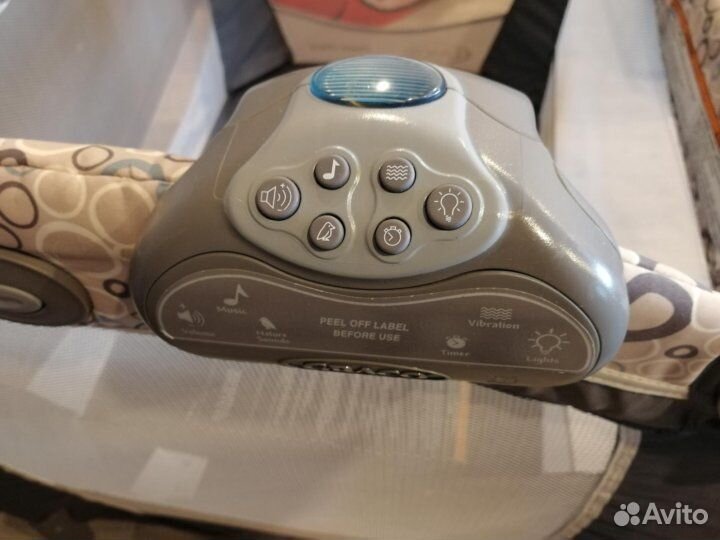 Манеж-кровать Graco Cuddle Cove