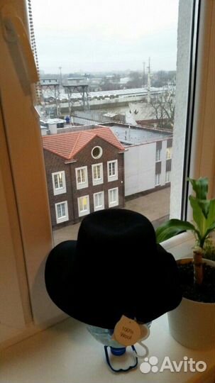 Шляпа женская