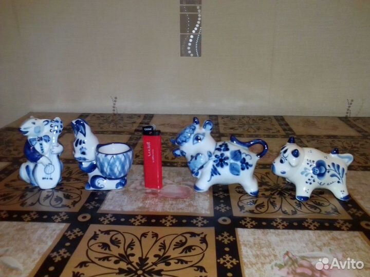 Статуэтки Гжель