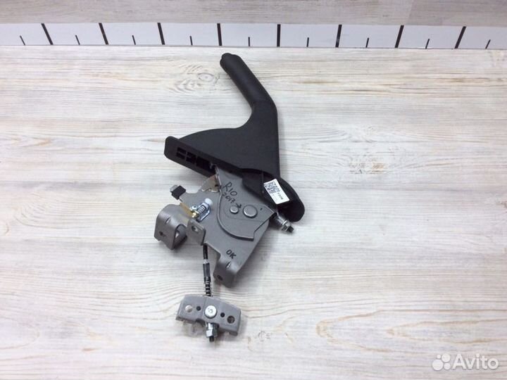 Рычаг стояночного тормоза Kia Rio X-Line хетчбек