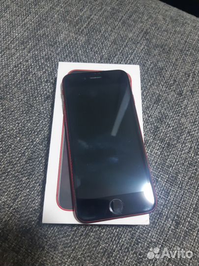iPhone SE (2020), 64 ГБ