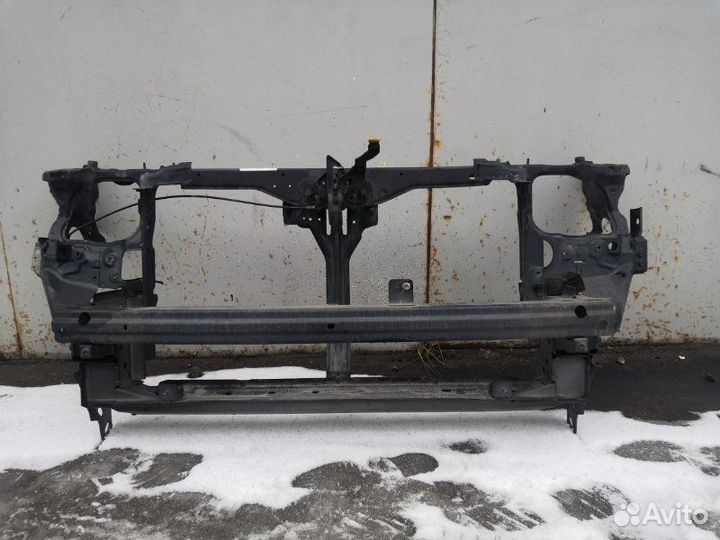 Панель передняя (Телевизор) Ford Escape 2 2.3