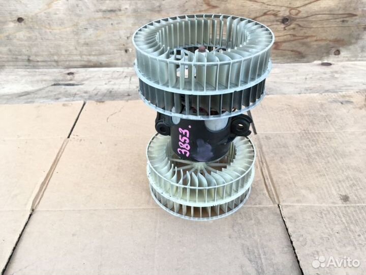 Моторчик отопителя печки Mercedes Viano W639 03-14