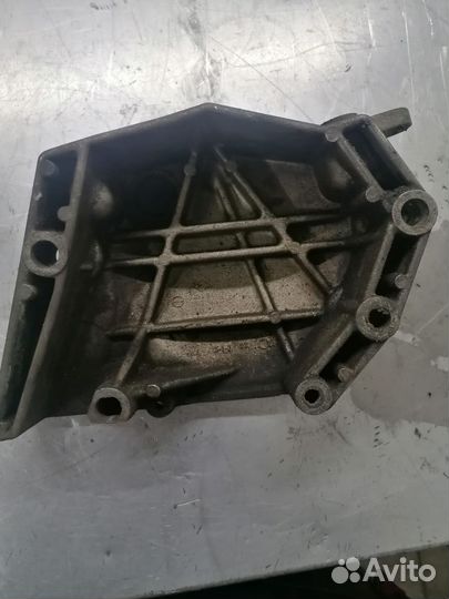 Поддон, клапанная крышка renault k7j, k7m, k4m k4j