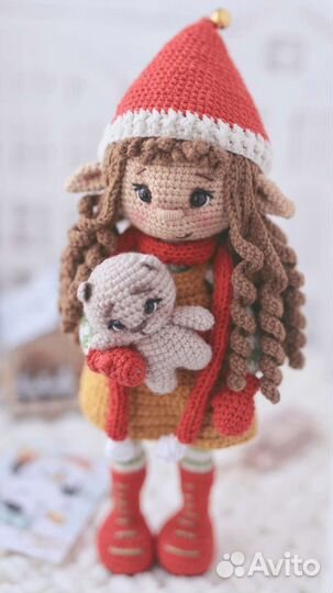 Вязаная игрушка. Эльф