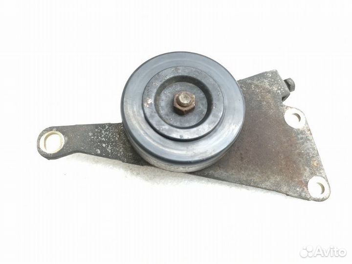 Ролик натяжной навесного оборудования Infiniti M35