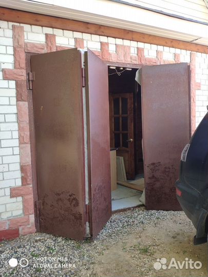 Ворота гаражные металлические бу
