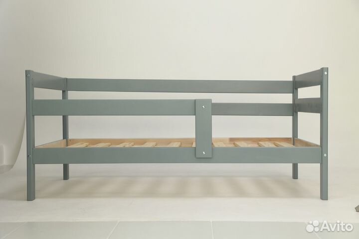 Кровать подростковая 
