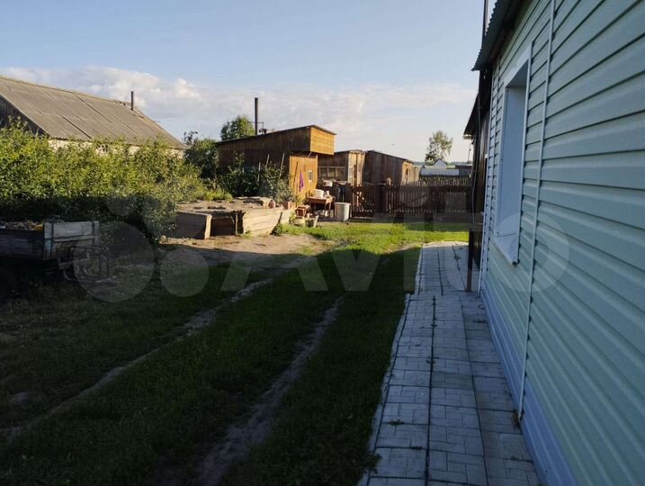 Дом 56 м² на участке 4 сот.