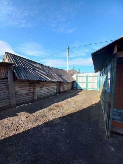 Дом 27,6 м² на участке 5,6 сот.