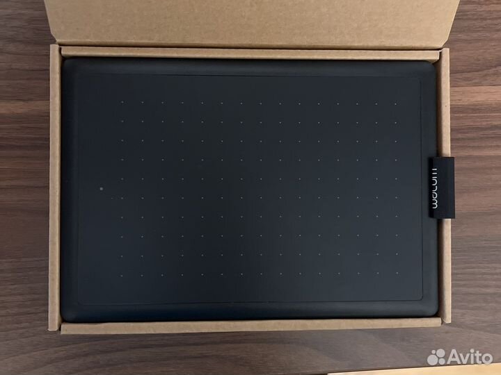 Графический планшет Wacom one