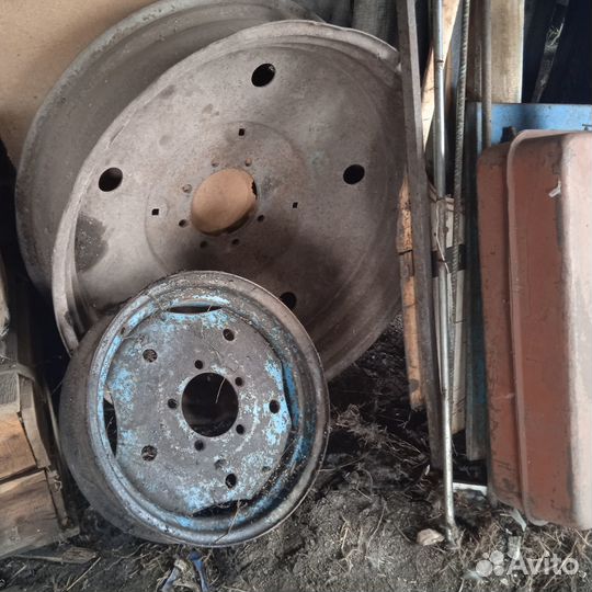 Диски для трактора мтз