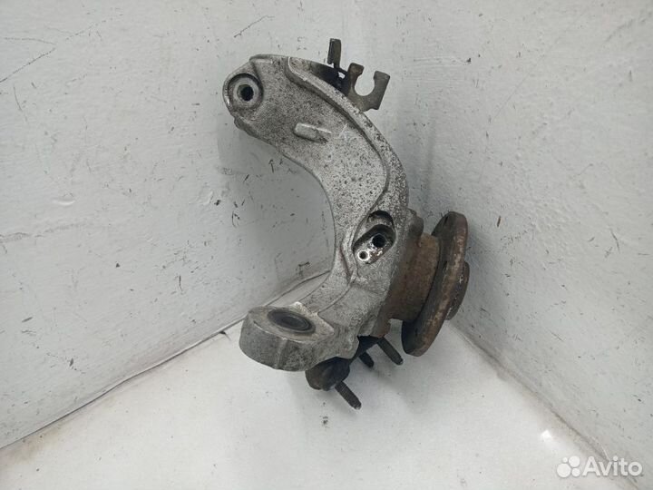 Кулак поворотный volkswagen passat CC Передний правый