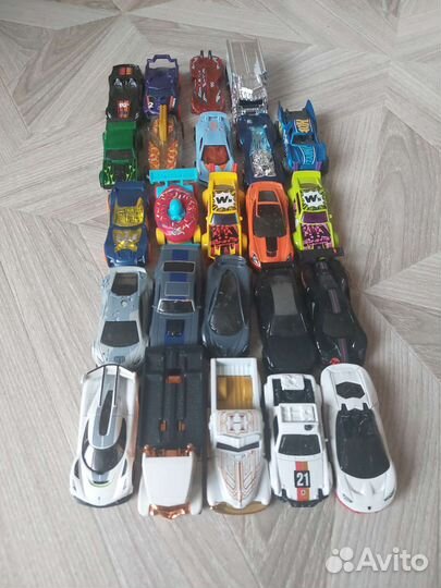 Hot wheels машинки