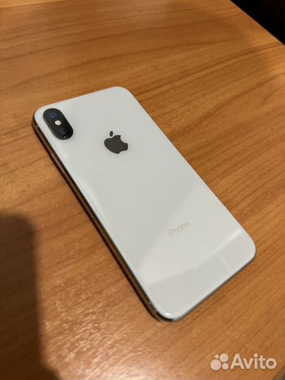 iPhone X, 256 ГБ