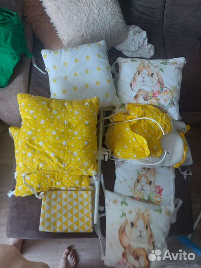 Бортики в кроватку