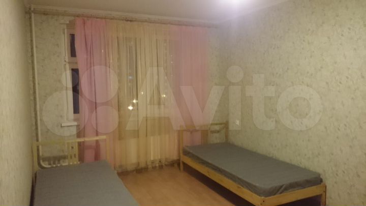 Комната 24 м² в 4-к., 6/16 эт.