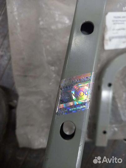 Петля багажника Hyundai Solaris 2010-2017 новые