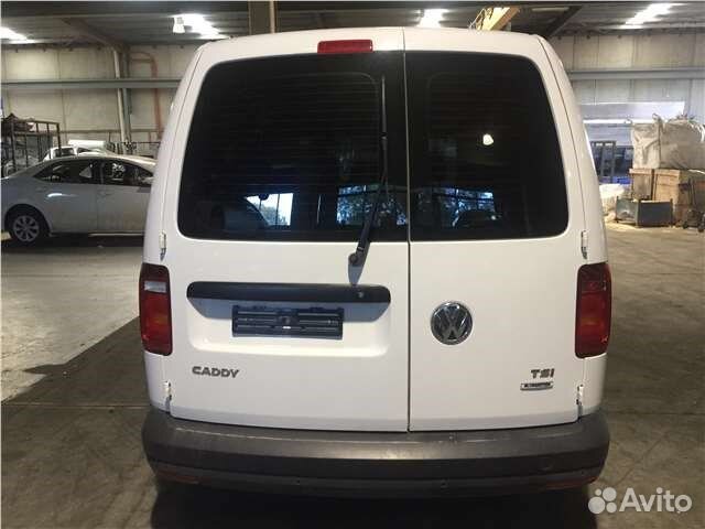 Разбор на запчасти Volkswagen Caddy 2015