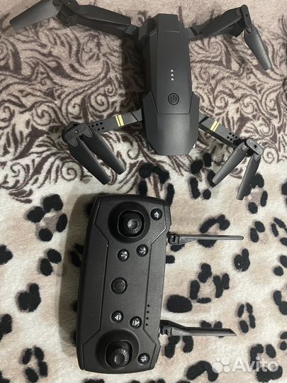 Квадрокоптер новый с камерой