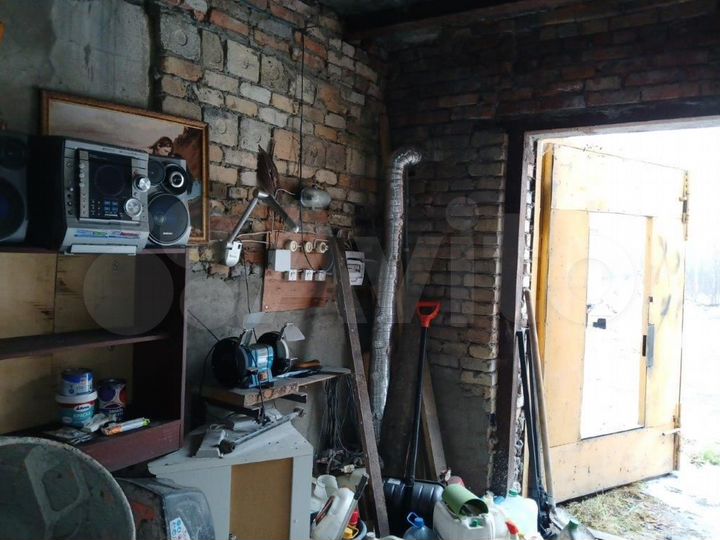 Гараж, > 30 м²