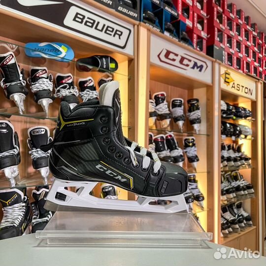 Коньки вратаря ccm super tacks 9370 jr