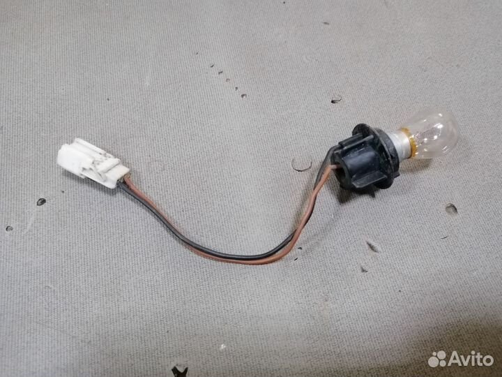 Патрон лампы в задний Mazda CX 7 2007-2012