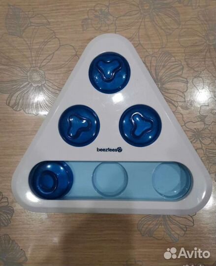 Игрушки для собак и кошек