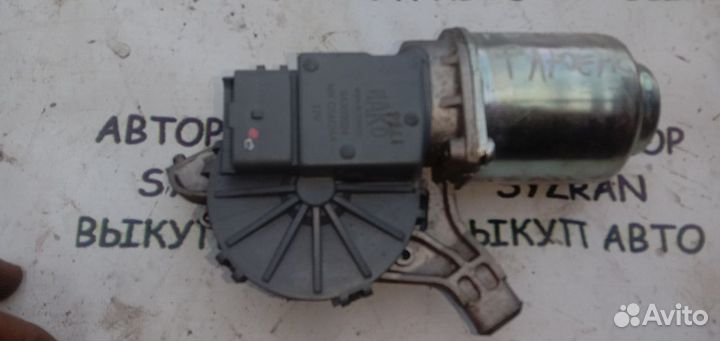 Моторчик стеклочестителя Рено Флюенс