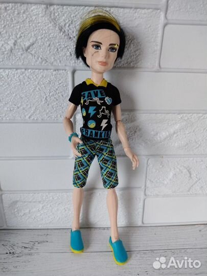 Кукла монстер хай monster high