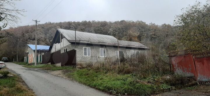 Дом 50 м² на участке 8 сот.