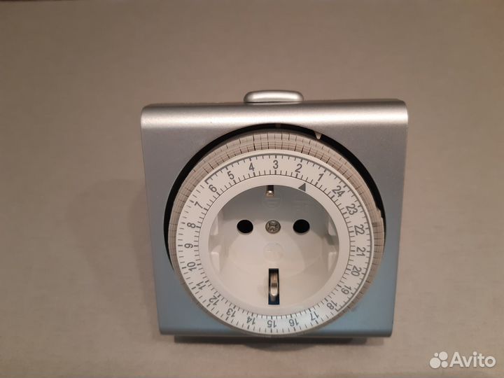 Розетка таймер механическая