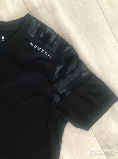 Футболка женская