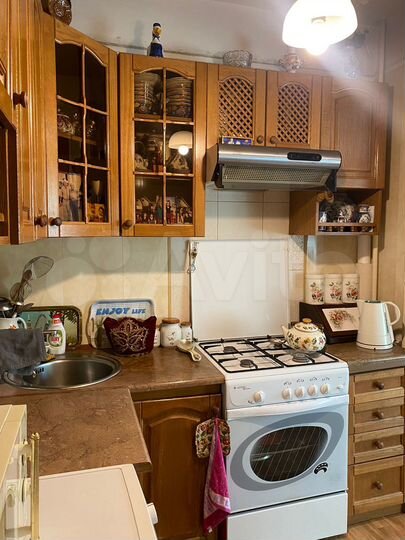 4-к. квартира, 96 м², 2/5 эт.