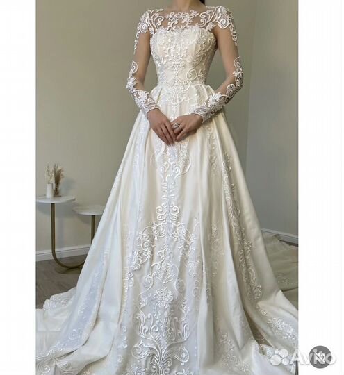 Платье свадебное royal place