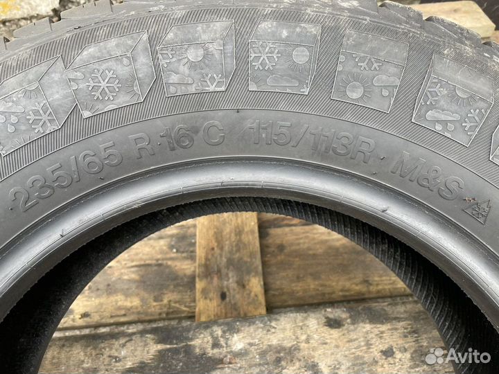 Vredestein ComTrac All Season 235/65 R16C