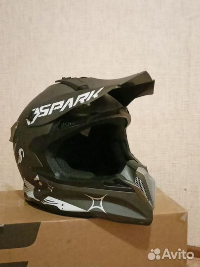 Мотошлем кроссовый