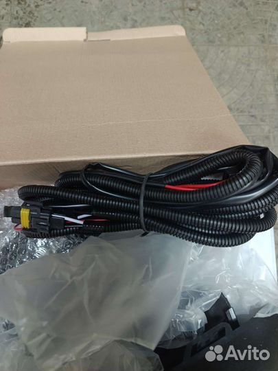 Продам туманки со вставками и лампами в сборе