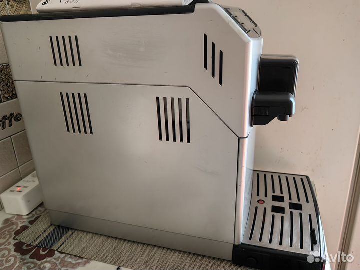 Кофемашина Saeco Minuto HD8763/19