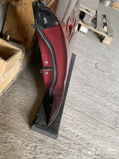 Дверь toyota carina ед st-202