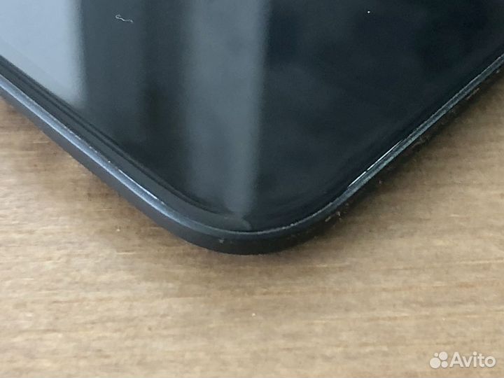 Дисплей на iPhone 11