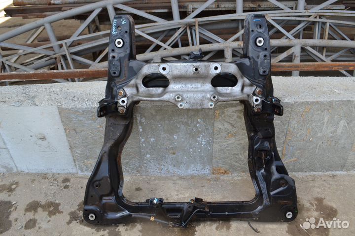 Балка передней подвески