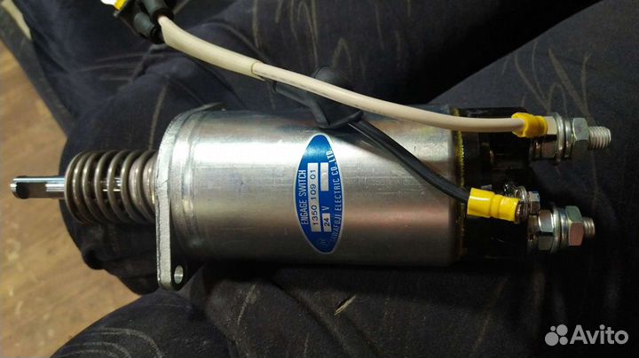 Реле стартера втягивающее кomatsu 1350 10901