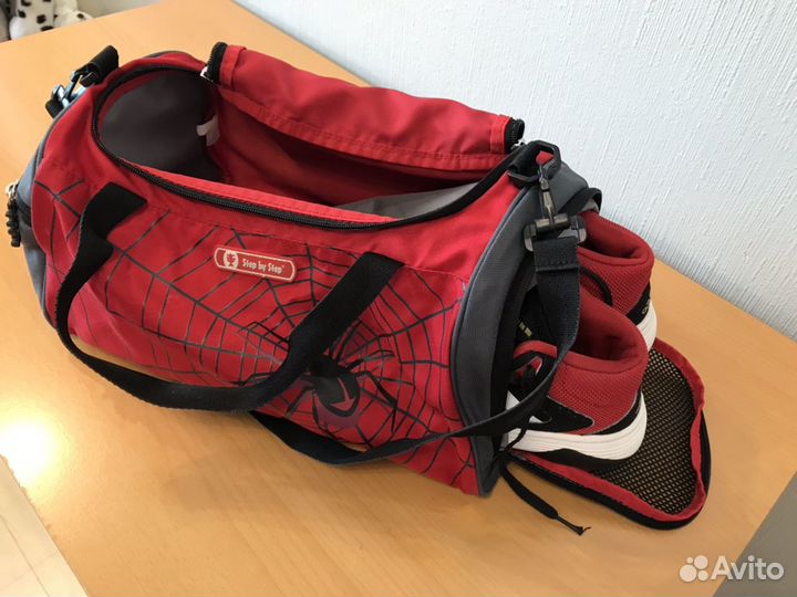 Школьный ранец