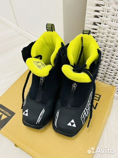 Лыжные ботинки Fischer XJ Sprint размер 31