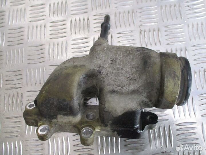 Патрубок водяной корпуса термостата MAN 5106302326