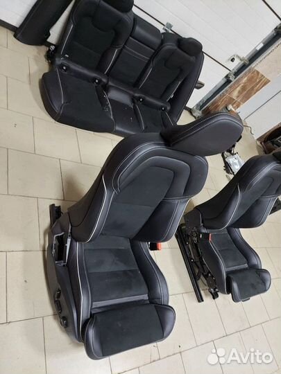 Салон Volvo S90 2016-2021 R-Design