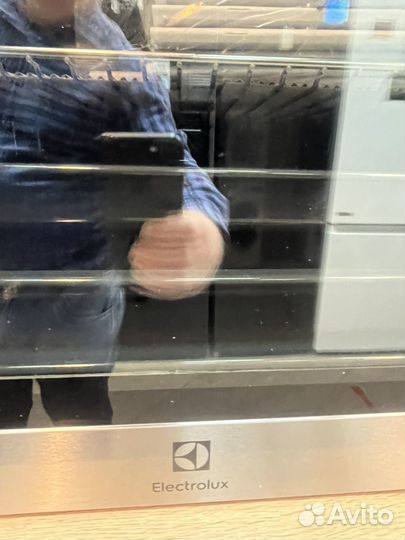 Духовой шкаф electrolux