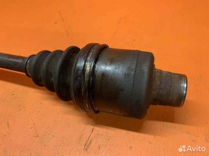 Привод передний правый Acura Mdx YD1 J35A3 2001